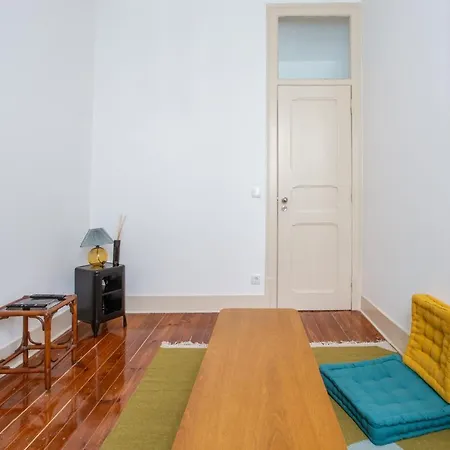 Stylish Private » 3 Bedrooms » A/c » Near Metro Apartman Lisboa