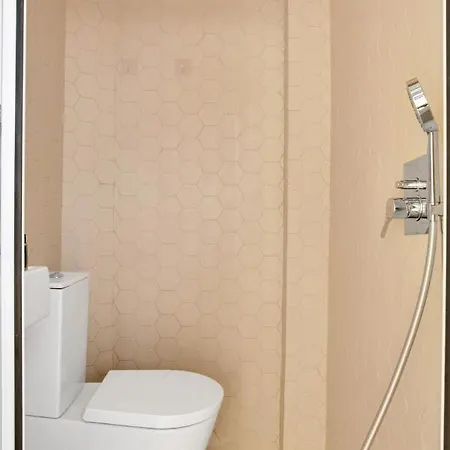 Stylish Private » 3 Bedrooms » A/c » Near Metro Apartman Lisboa