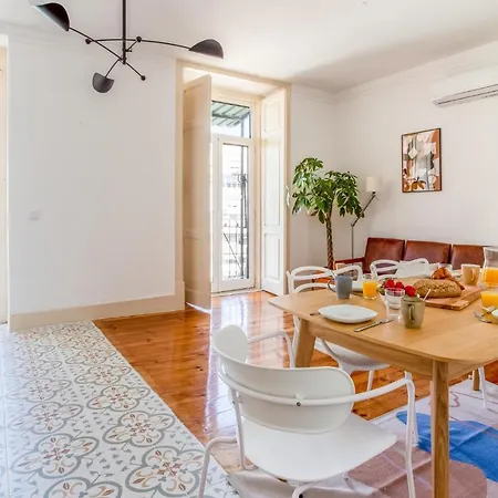 Apartman Stylish Private » 3 Bedrooms » A/c » Near Metro